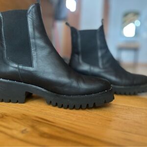 Freda Salvador Women's Black Leather Ankle Boots